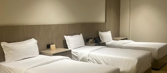 Nasamat Silver Hotel