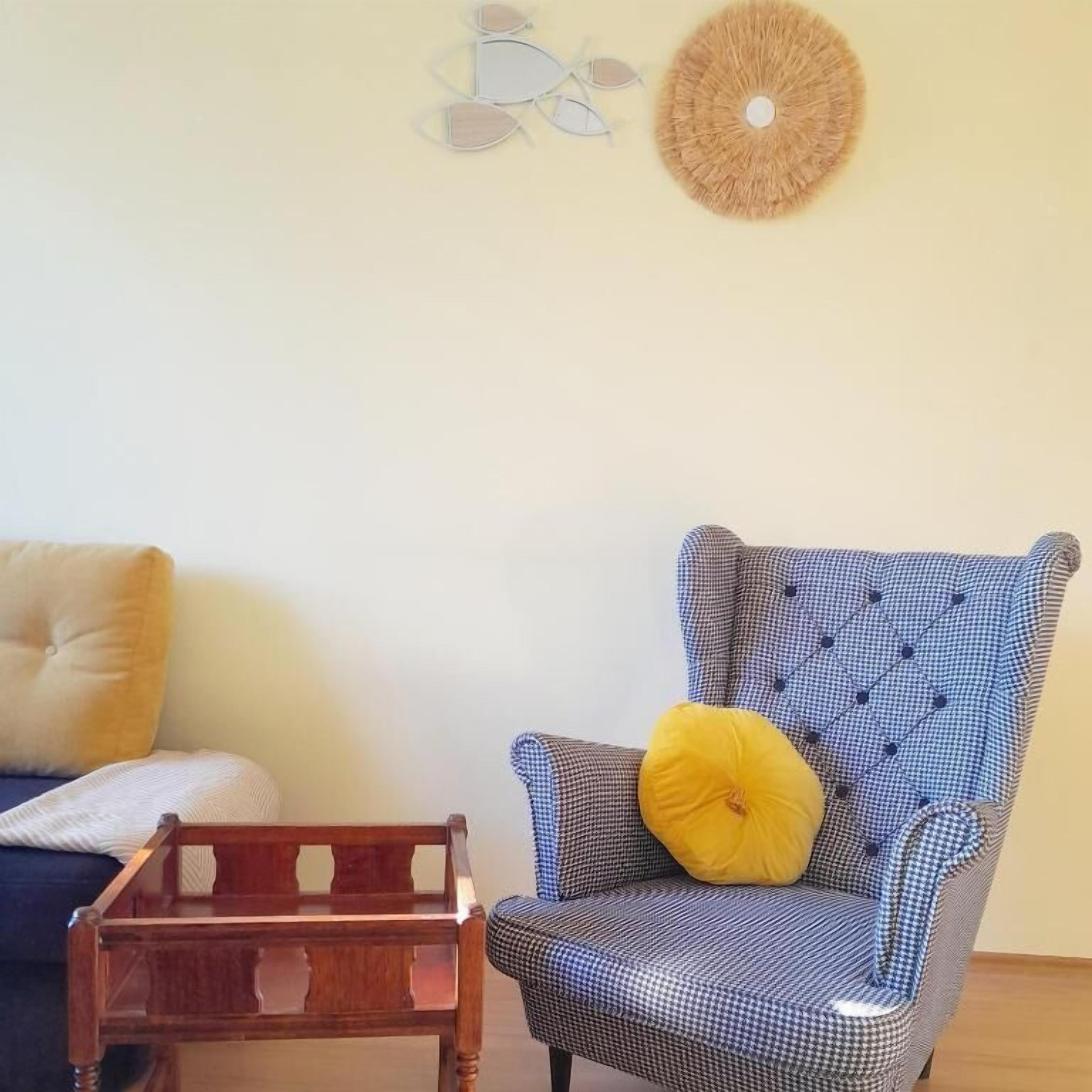 Apartment, City View | Living area