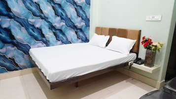 Chambre Double Confort | Bureau, espace de travail pour ordinateur portable, Wi-Fi gratuit
