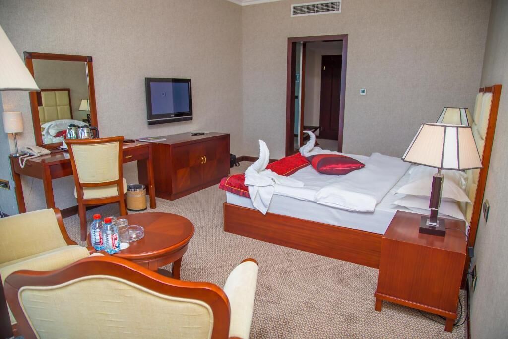 Double Room, City View | In-room safe, soundproofing, free WiFi