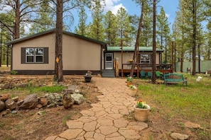 Exterior - Cordes Cabin in Greer (Greer)