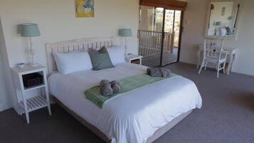 Villa, 5 Bedrooms, Smoking, Private Pool
