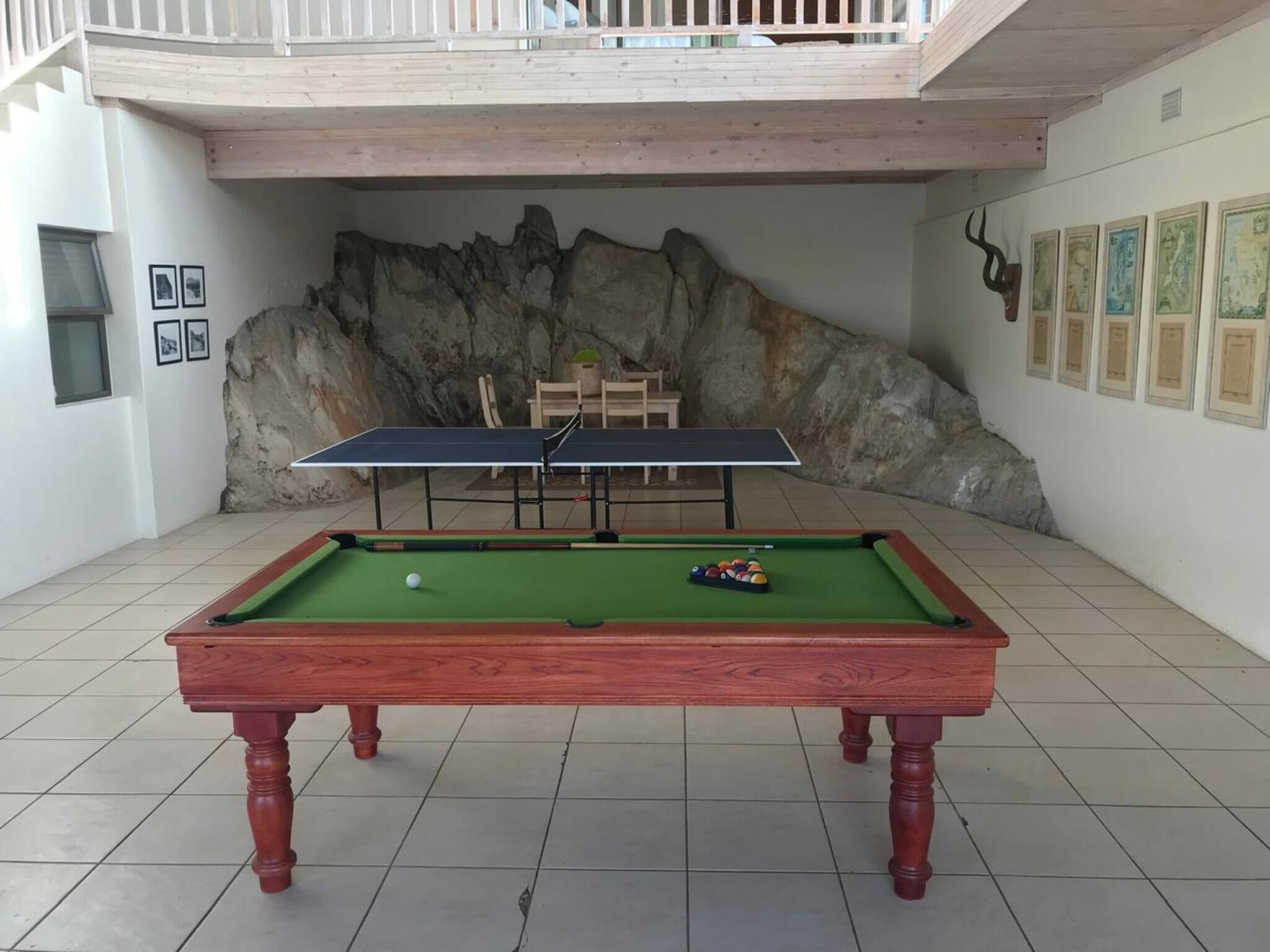 Villa, 5 soverom, røyk, privat basseng | Spillrom