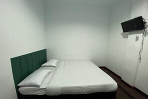 Room - Collection O near Masjid Raya Baiturrahm (Banda Aceh)