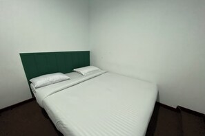 Room - Collection O near Masjid Raya Baiturrahm (Banda Aceh)