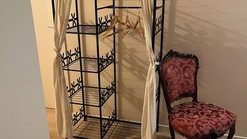 Comfort Double Room, Garden View | Interior