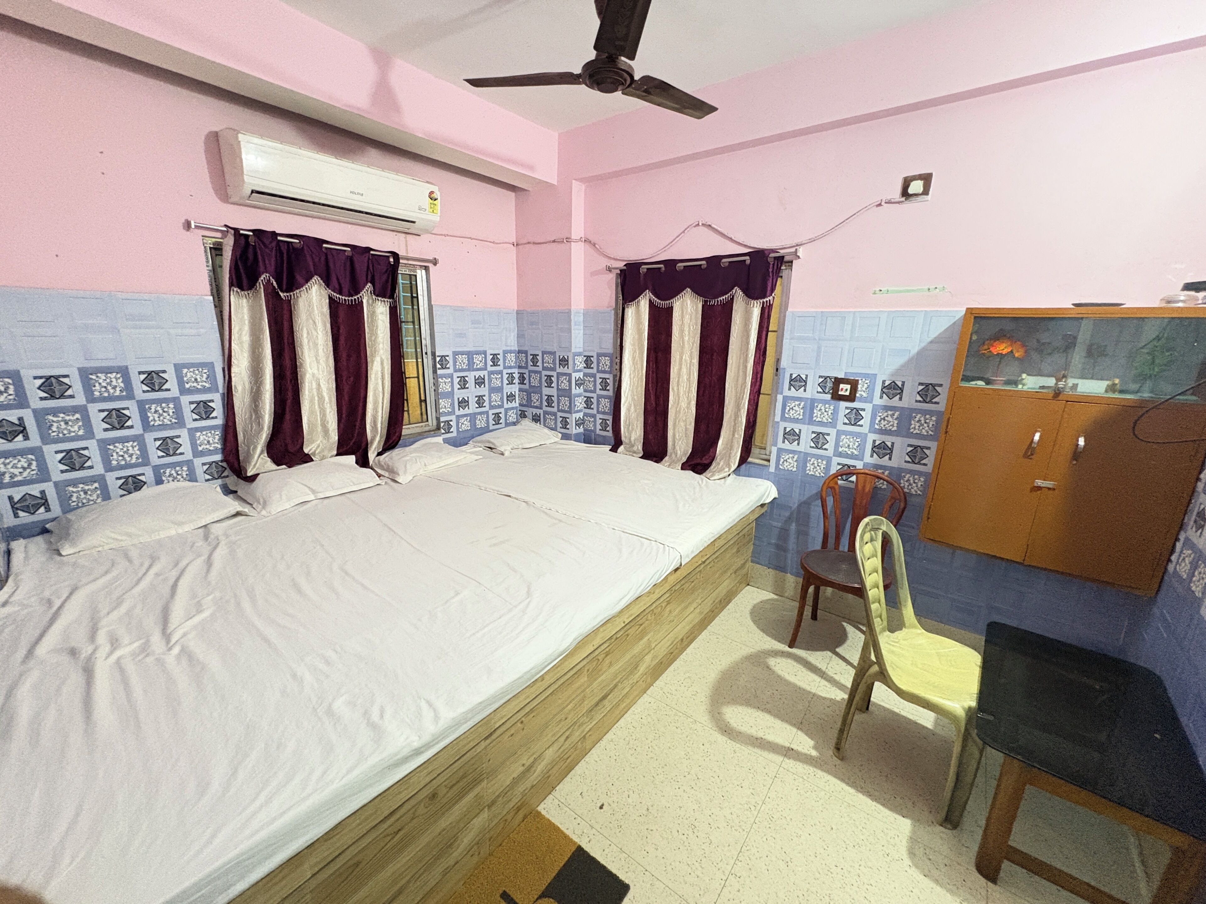 Standard Quadruple Room, Air conditioning, City View | Desk, free WiFi
