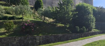 Holiday Home 'Appartamento Sotto Gli Olivi' with Wi-Fi