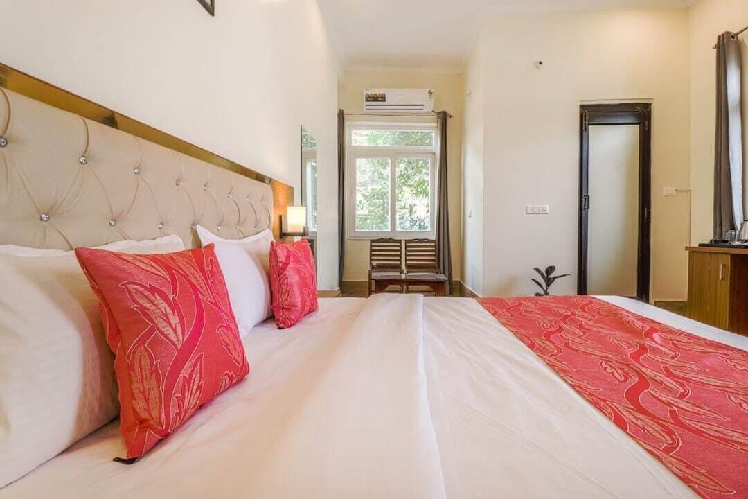 Deluxe Room, Balcony