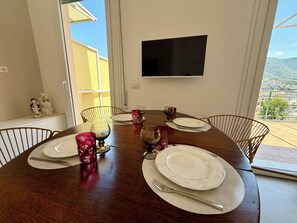 Apartment (2 Bedrooms) | Interior - Peonie 5 (Rapallo)