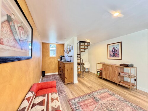 Newest Gem in Patagonia - Fully Remodeled 25-Acre Getaway - Sleeps 25