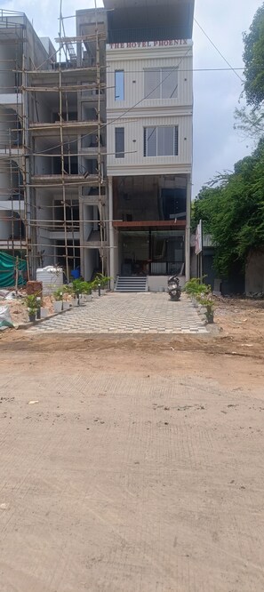Exterior - The Phoenix Inn (Indore)