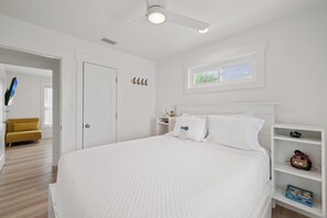 WiFi, bed sheets - Shindig by Liquid Life (Gulf Shores)