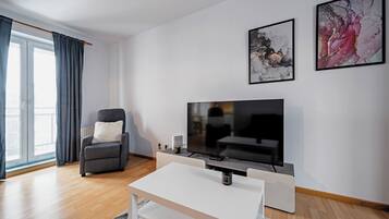 Studio, ban công | Bàn ủi/dụng cụ ủi quần áo, truy cập Internet không dây miễn phí
