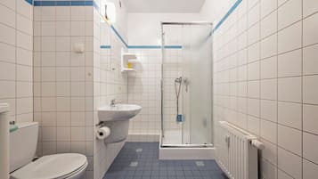 Studio, Balcony | Bathroom
