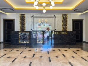 Lobby - Qoople Kalan Imperium B8 - Bright 2-bedroom apartment in Alanya (Alanya)