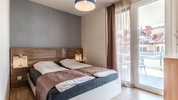 Căn hộ Tiêu chuẩn, 2 phòng ngủ, ban công, cạnh hồ (Lelle Marine-Hanna Pool Apartment) | 2 phòng ngủ