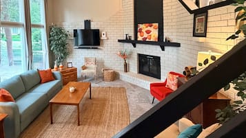 House | 3 bedrooms, high-speed internet