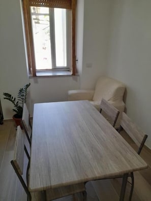 Apartment, Balcony, Partial Sea View | Dining - Cuore Verde del Cilento (Laureana Cilento)