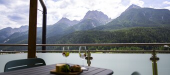 Stylish vacation rental with mountain views in the heart of Scuol