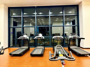 Fitness facility - Chambers Residence KlCC by purple orcid  (Wilayah Persekutuan)