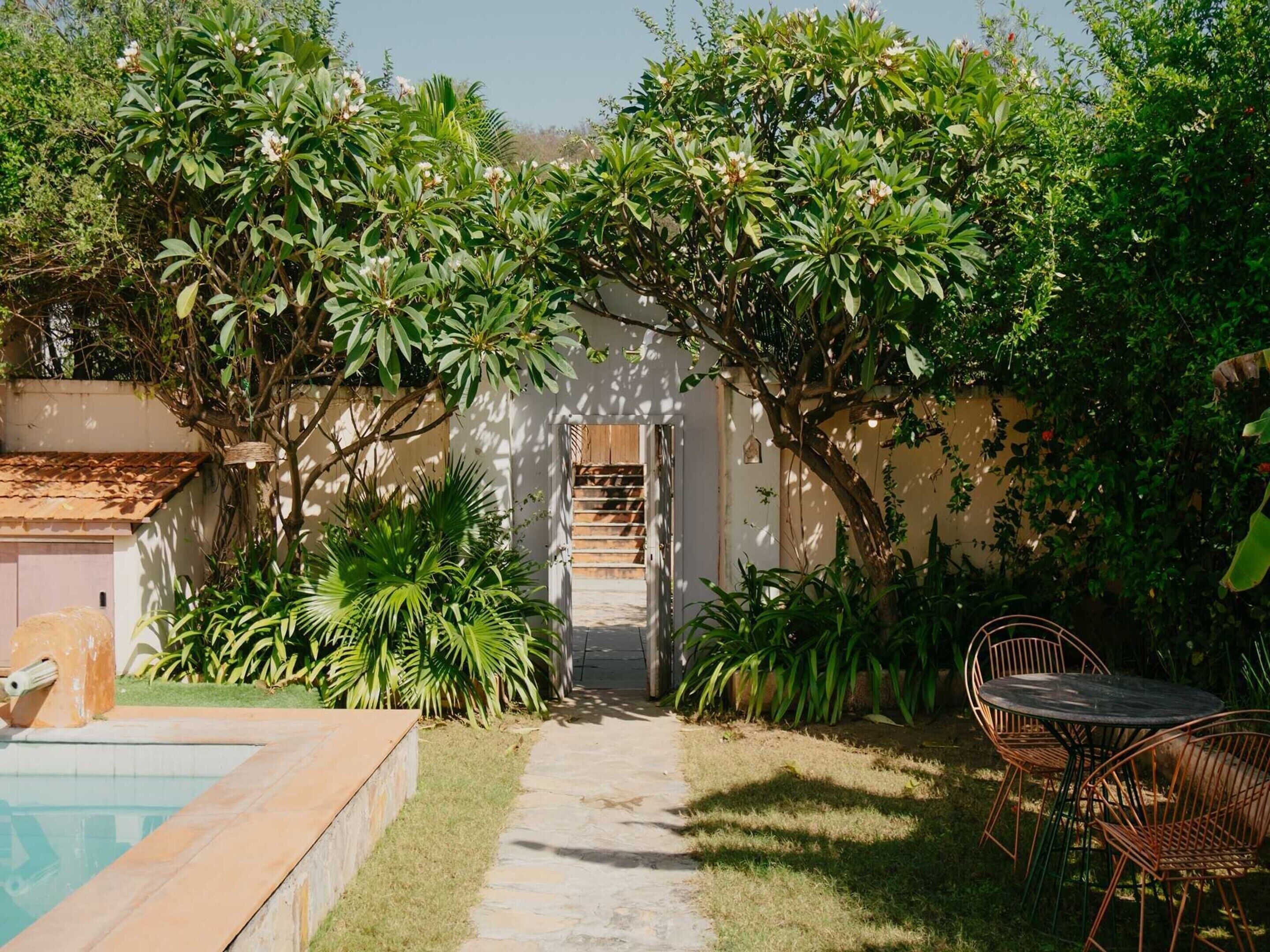 House | Reception