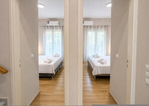 Room - Beachside Hideaway - Steps From Lechaio Blue Shore (Corinth)