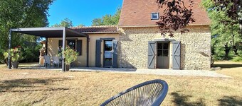 Welcome to our 70 m² vacation rental, perfect for a stay with family or friends