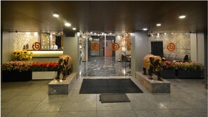 Lobby - Hotel Bhagyalaxmi (Shirdi)