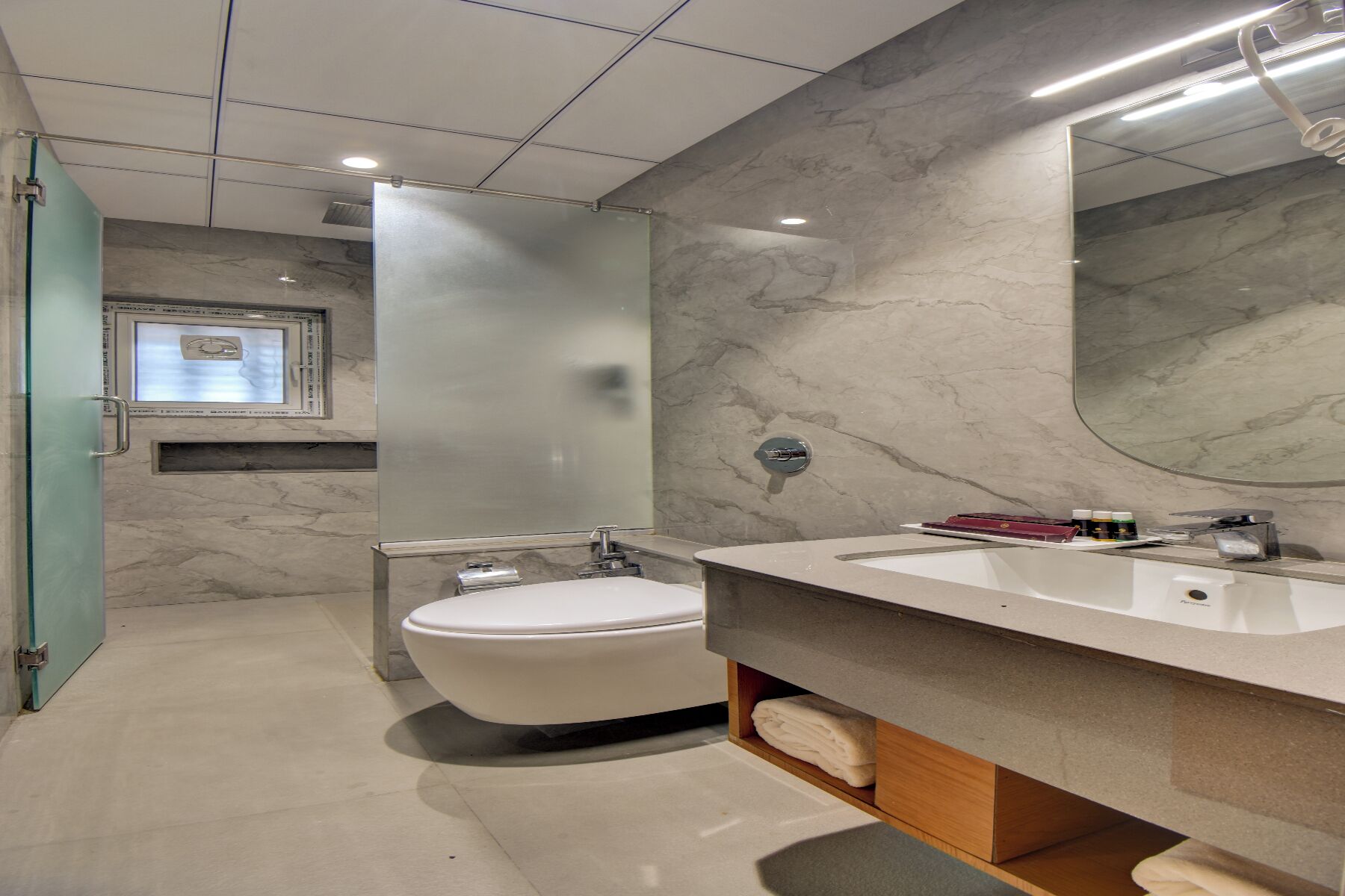 Superior Room | Bathroom