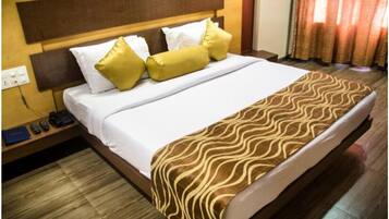 Executive Room | Desk