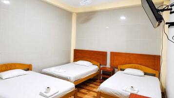 Family Triple Room | Free WiFi