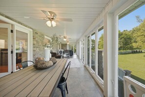 Ferienhaus, 5 Schlafzimmer | Speisen im Freien