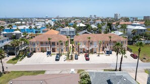Exterior - 2br Pool, 200 Steps To Beach, High Ceilings Spi 2 Bedroom Apts (South Padre Island)