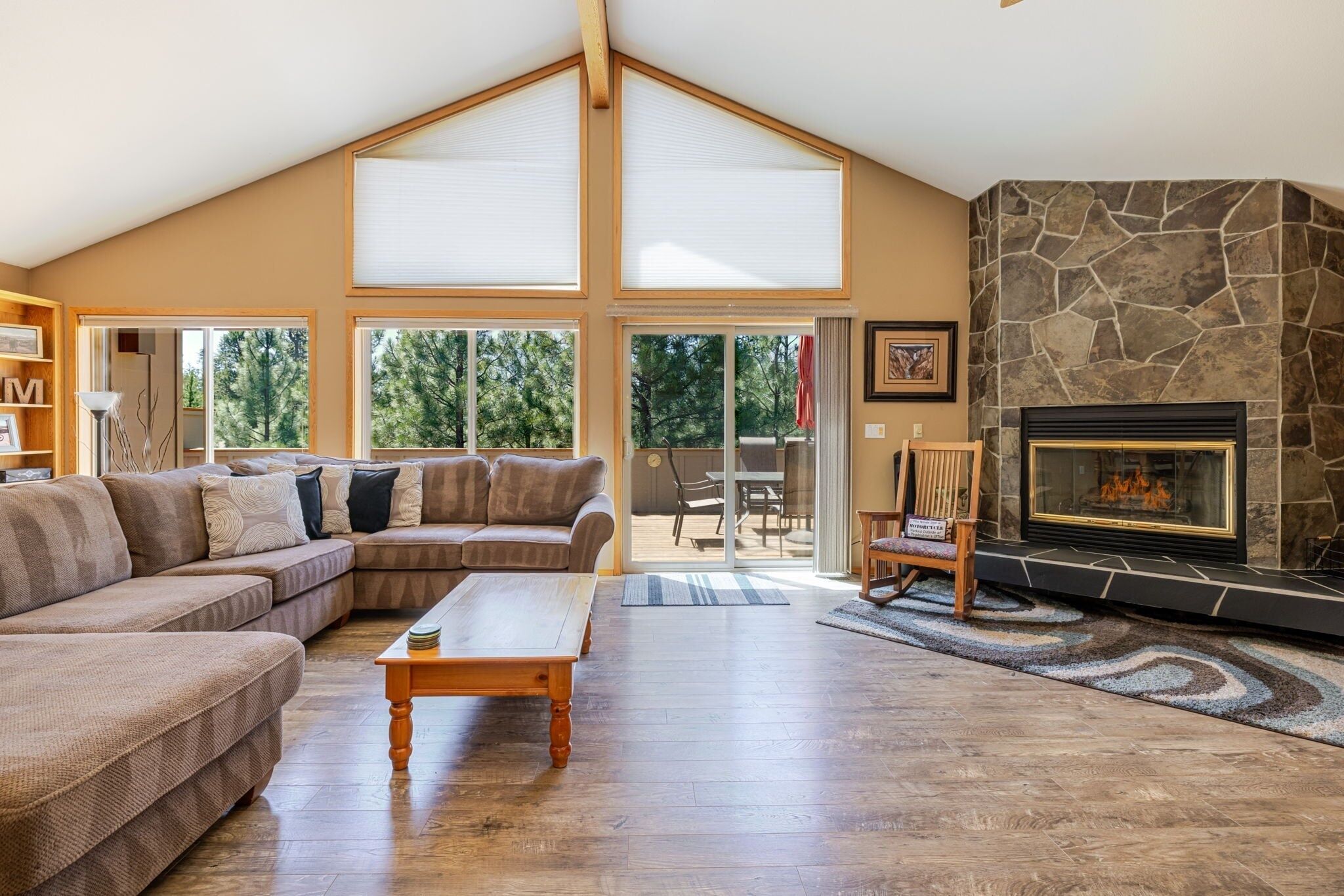 House, 3 Bedrooms | Living area | Smart TV