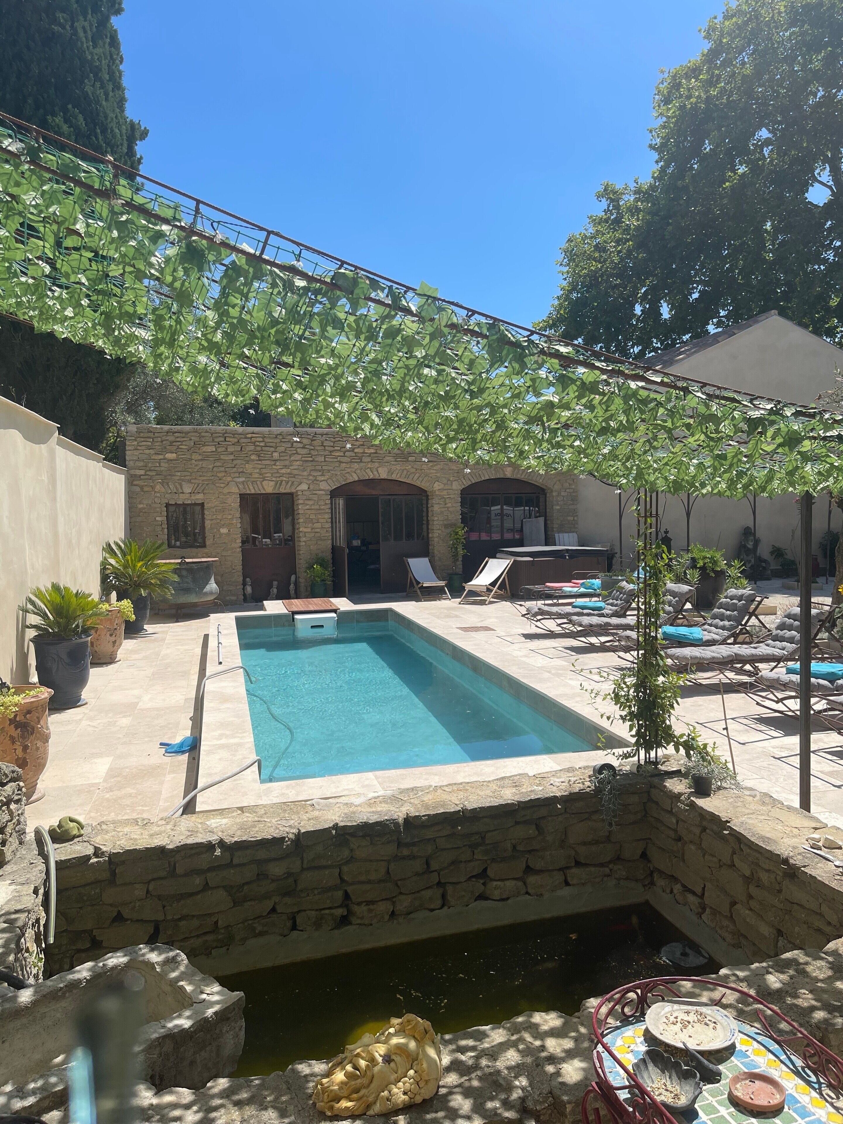 Pool