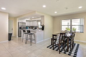 House (3 Bedrooms) | Interior - Enclosed Lanai w/ Hot Tub! New Port Richey Home (New Port Richey)