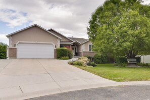 Apartment (2 Bedrooms) | Interior - Shaded Patio and Fire Pit: Quiet Kaysville Home (Kaysville)