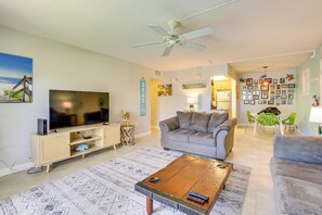 Apartment (2 Bedrooms) | Interior - Steps to Pool & Ocean! Key Colony Beach Retreat (Key Colony Beach)