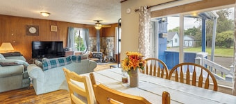 Great for Families! Tillamook Getaway Near Beaches