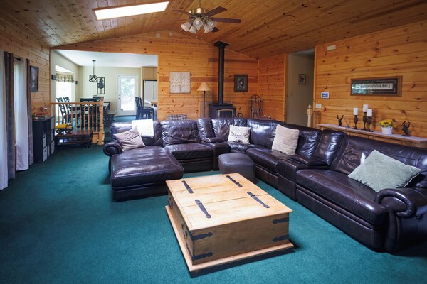 Spacious 5br Mountain Home In Peaceful Mi-wuk - Yosemite National Park, CA