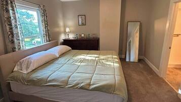 3 slaapkamers, een bureau, wifi, beddengoed