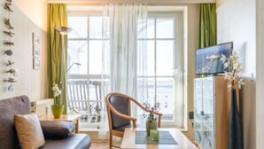 Living room - Komfortable Ferienwohnung fur bis zu 4 Personen auf Rugen (Sellin)