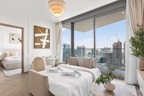 Bügeleisen/Bügelbrett, Reisekinderbett, WLAN, Bettwäsche