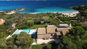 Unclassified image, 5 of 45, button - Golfo Aranci - Villa Graziosa - with a pool (Golfo Aranci)