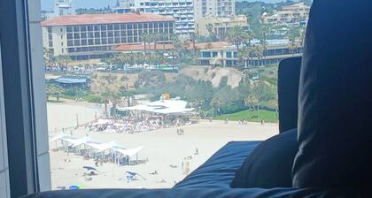 Fantastic 1-bedroom hotel suites in gorgeous Herzliya on the main beach