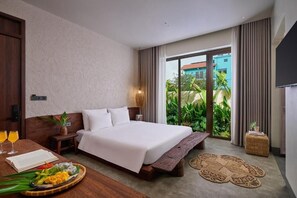 Deluxe Double Room, Garden View | Blackout curtains, soundproofing, iron/ironing board, free WiFi - ArtLua Boutique Hotel Tam Coc (Nam Hoa Lu)