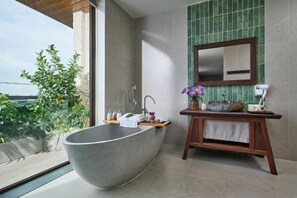Family Room, Bathtub, Mountain View | Bathroom | Slippers - ArtLua Boutique Hotel Tam Coc (Nam Hoa Lu)