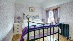 Room - 2 Bed in Sleights (oc-wa228a) (Sleights)