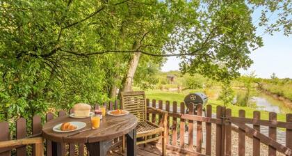1 Bed in Westley Waterless (oc-b34150)